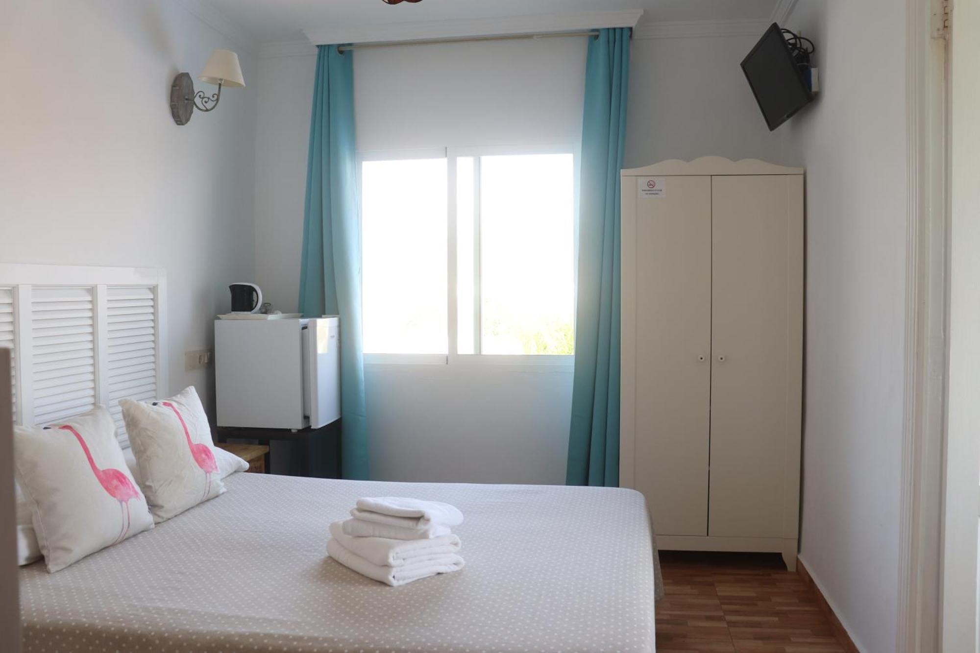 Hotel Casa Dia Y Noche Κάλπε Εξωτερικό φωτογραφία