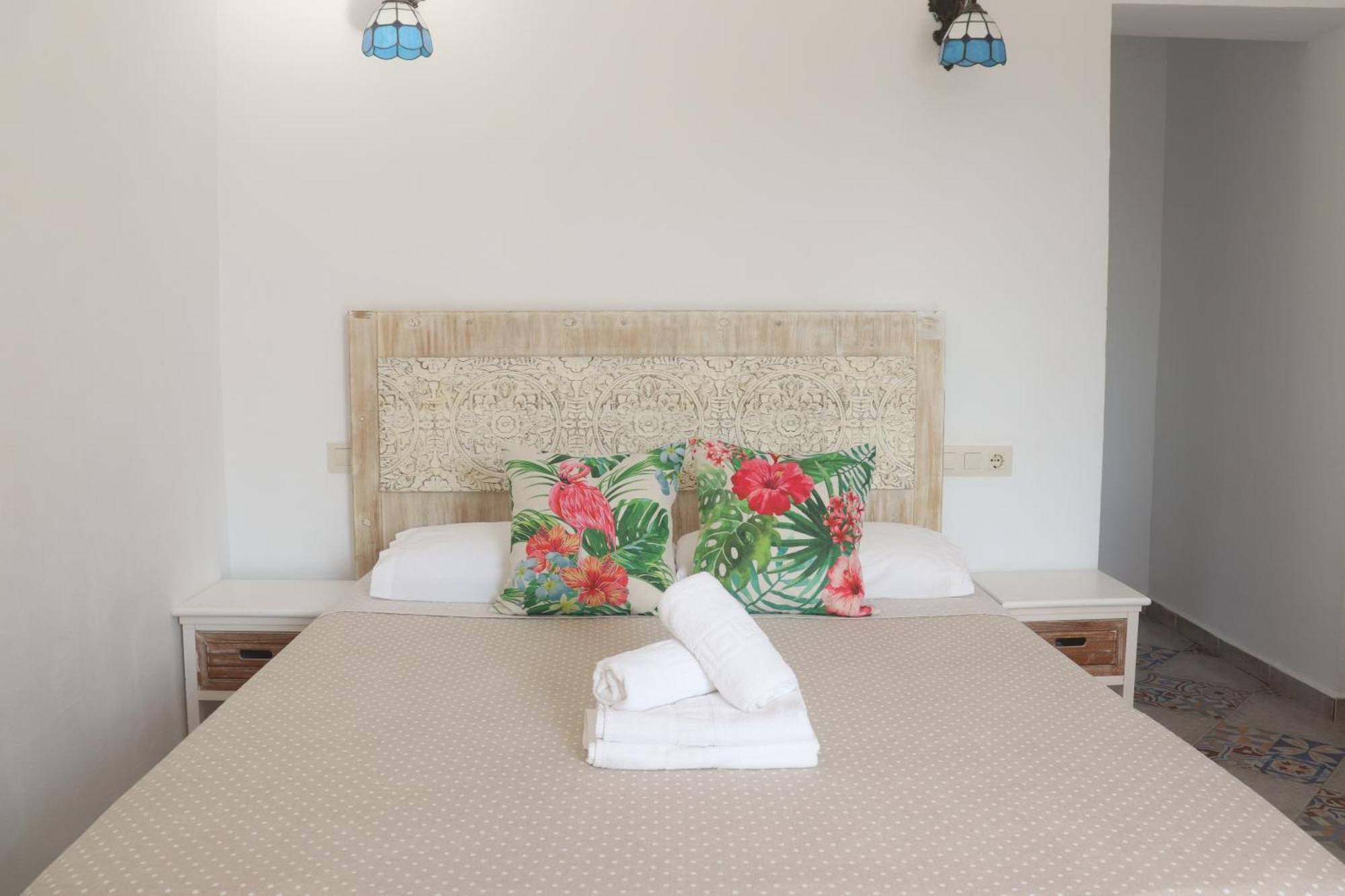 Hotel Casa Dia Y Noche Κάλπε Εξωτερικό φωτογραφία