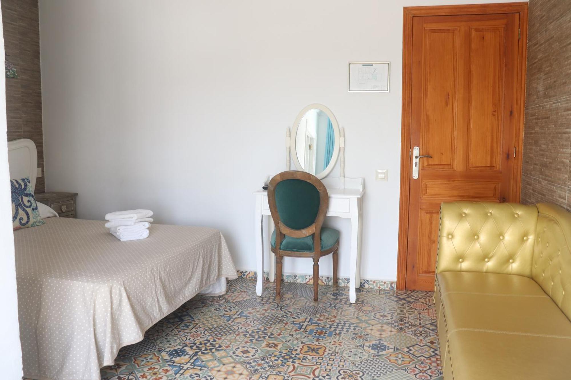 Hotel Casa Dia Y Noche Κάλπε Εξωτερικό φωτογραφία